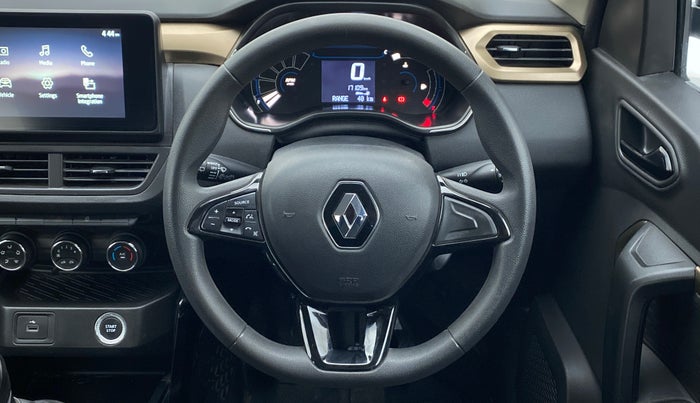 2021 Renault Kiger RXT 1.0 MT, Petrol, Manual, 17,109 km, Steering Wheel Close Up