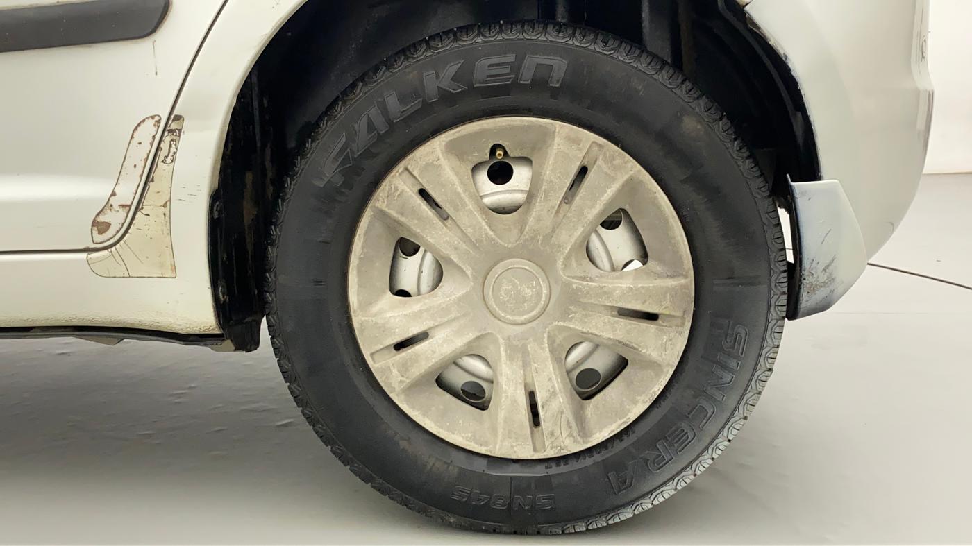 2011 Maruti Swift LXI, Petrol, Manual, 66,916 km, Left Rear Wheel