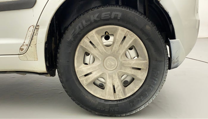2011 Maruti Swift LXI, Petrol, Manual, 66,916 km, Left Rear Wheel