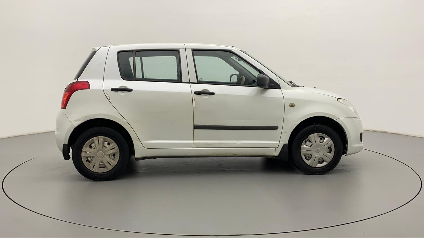 2011 Maruti Swift LXI, Petrol, Manual, 66,916 km, Right Side View
