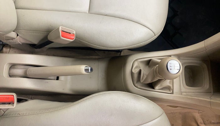 2017 Maruti Ertiga ZDI + SHVS, Diesel, Manual, 68,376 km, Gear Lever