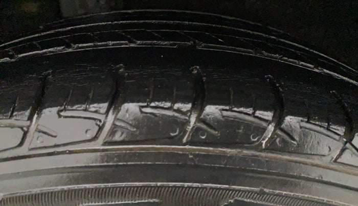 2018 Maruti Baleno DELTA CVT PETROL 1.2, Petrol, Automatic, 78,510 km, Right Front Tyre Tread