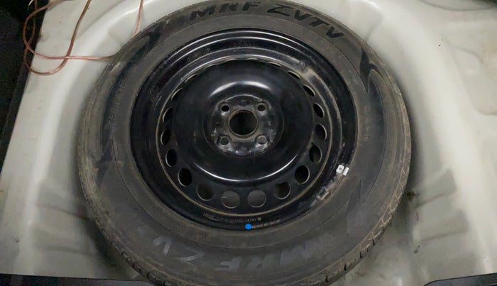 2018 Maruti Baleno DELTA CVT PETROL 1.2, Petrol, Automatic, 78,510 km, Dicky (Boot door) - Tool missing