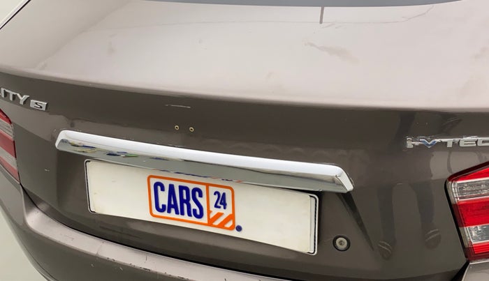 2012 Honda City 1.5L I-VTEC S MT, Petrol, Manual, 49,837 km, Dicky (Boot door) - Minor scratches