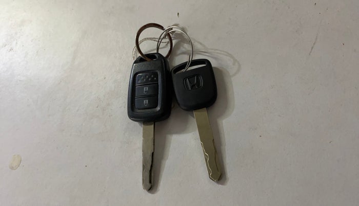 2018 Honda Jazz 1.2L I-VTEC V, Petrol, Manual, 47,180 km, Key Close Up