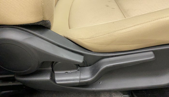 2018 Honda Amaze 1.2L I-VTEC V, Petrol, Manual, 19,812 km, Driver Side Adjustment Panel