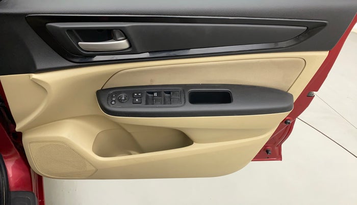 2018 Honda Amaze 1.2L I-VTEC V, Petrol, Manual, 19,812 km, Driver Side Door Panels Control