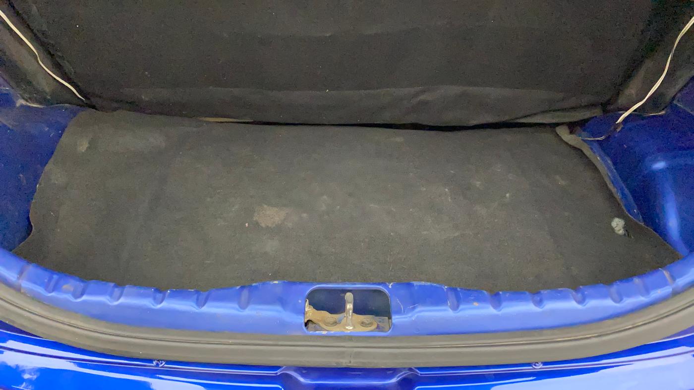 2013 Hyundai Eon ERA +, Petrol, Manual, 52,123 km, Boot Inside