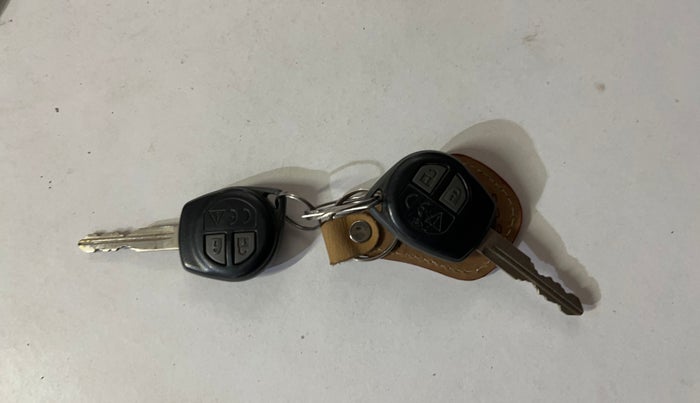 2018 Maruti Swift VXI, Petrol, Manual, 64,432 km, Key Close Up