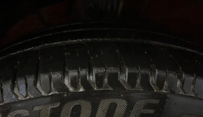 2018 Maruti Swift VXI, Petrol, Manual, 64,432 km, Left Front Tyre Tread