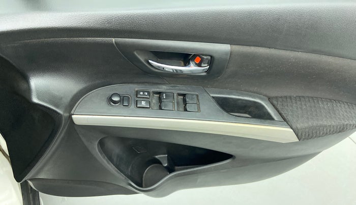2015 Maruti S Cross ZETA 1.3, Diesel, Manual, 1,52,026 km, Driver Side Door Panels Control