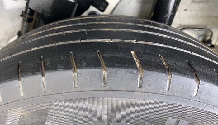 2021 Hyundai VENUE S 1.2, Petrol, Manual, 50,177 km, Left Rear Tyre Tread