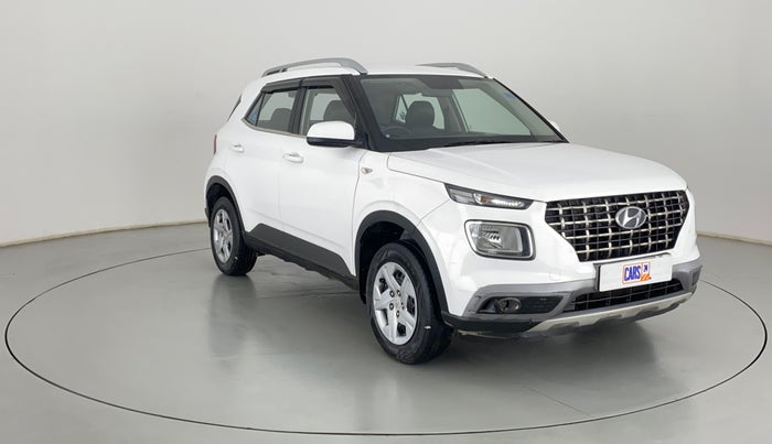 2021 Hyundai VENUE S 1.2, Petrol, Manual, 50,177 km, Right Front Diagonal