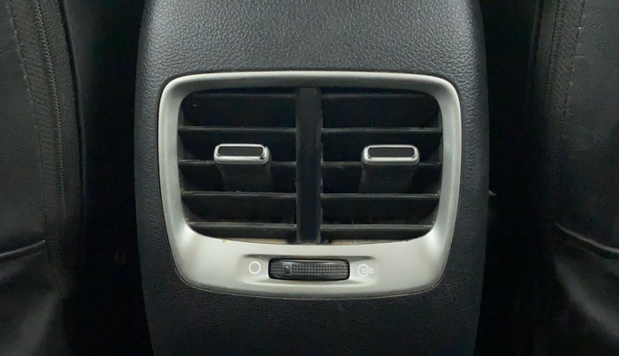 2021 Hyundai VENUE S 1.2, Petrol, Manual, 50,177 km, Rear AC Vents