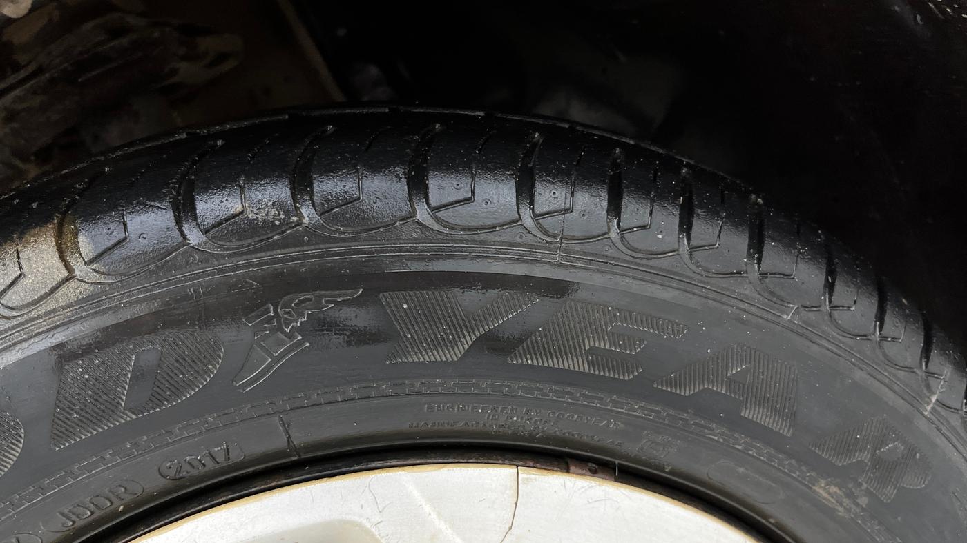 2017 Tata Tiago XT PETROL, Petrol, Manual, 81,670 km, Left Front Tyre Tread