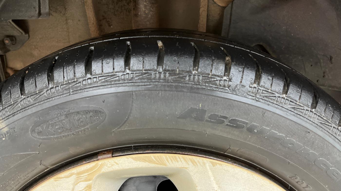 2017 Tata Tiago XT PETROL, Petrol, Manual, 81,670 km, Right Rear Tyre Tread