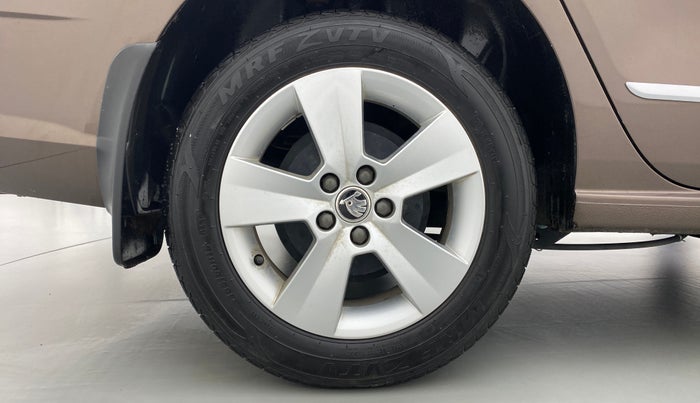 2020 Skoda Rapid 1.0 AMBITION TSI AT, Petrol, Automatic, 7,270 km, Right Rear Wheel