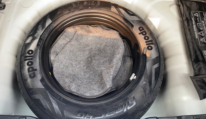 2020 Hyundai VENUE SX 1.5 CRDI, Diesel, Manual, 45,316 km, Spare Tyre