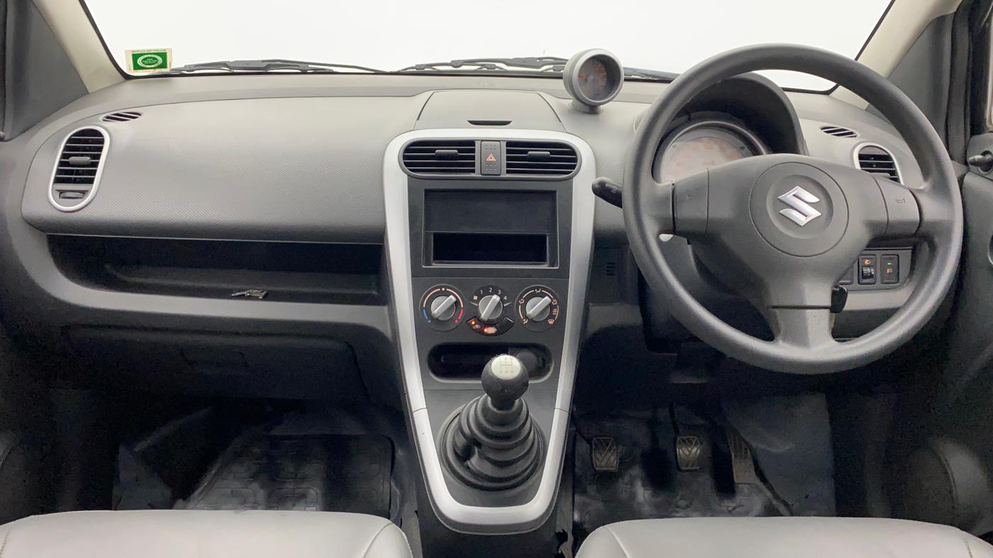 2013 Maruti Ritz VXI, Petrol, Manual, 54,850 km, Dashboard