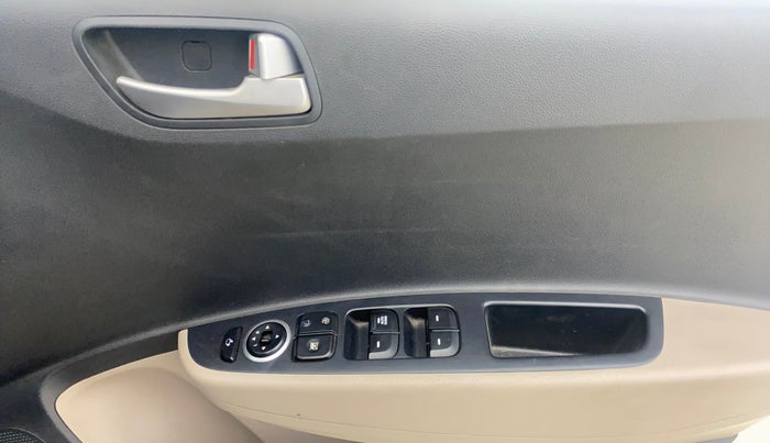 2014 Hyundai Xcent S 1.2, Petrol, Manual, 46,707 km, Driver Side Door Panels Control