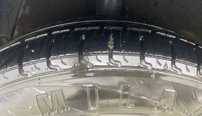 2014 Hyundai Xcent S 1.2, Petrol, Manual, 46,707 km, Right Rear Tyre Tread