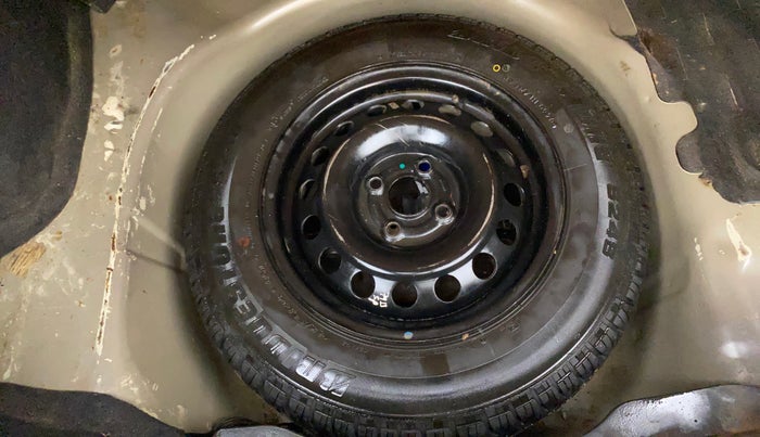 2015 Maruti Swift Dzire VXI, Petrol, Manual, 96,189 km, Spare Tyre