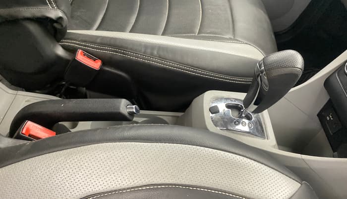 2020 Tata Tiago XZA PLUS PETROL, Petrol, Automatic, 98,344 km, Gear Lever