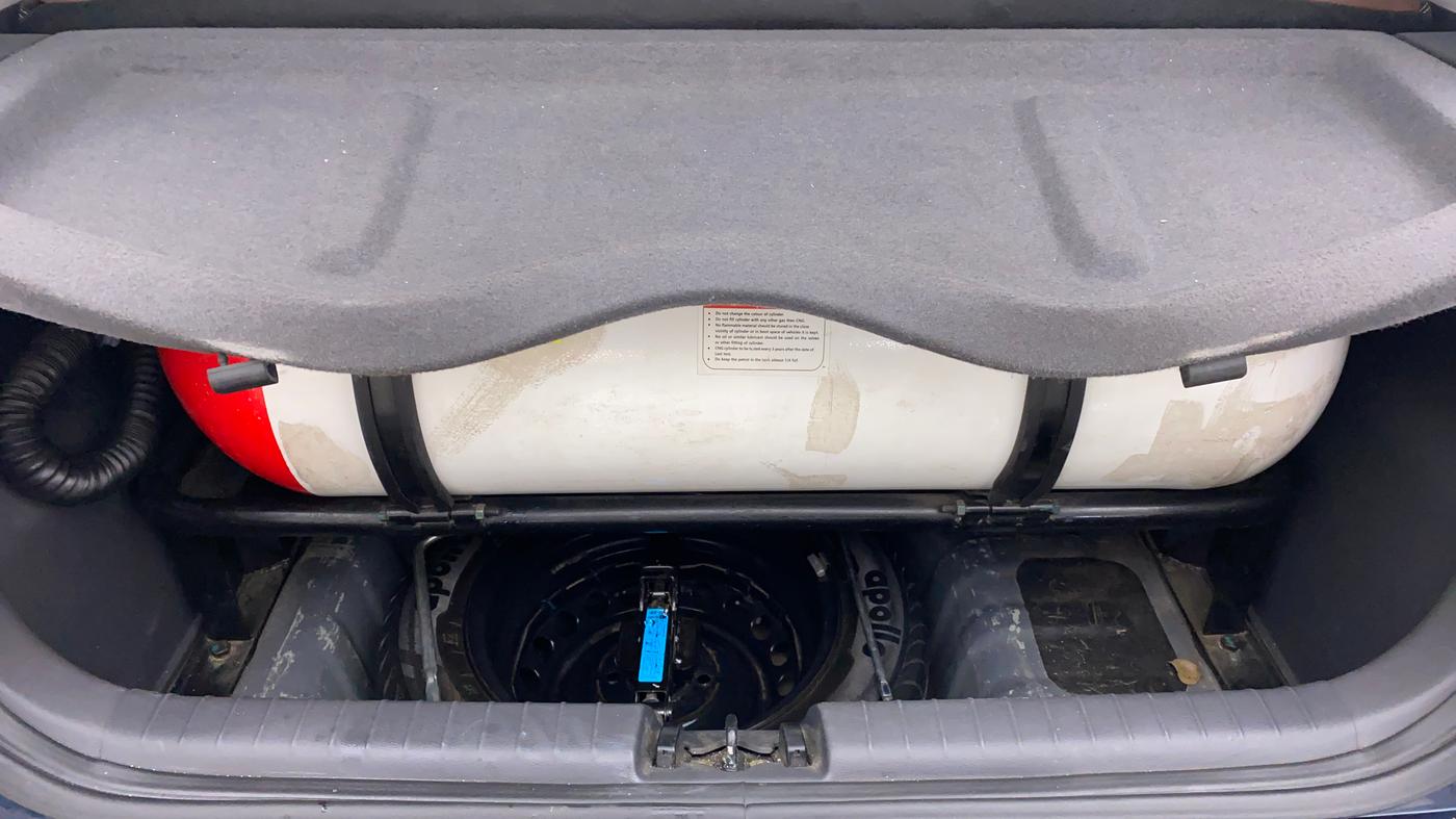 2021 Hyundai GRAND I10 NIOS SPORTZ 1.2 KAPPA VTVT CNG, CNG, Manual, 96,271 km, Boot Inside