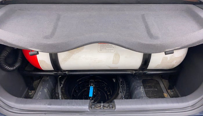 2021 Hyundai GRAND I10 NIOS SPORTZ 1.2 KAPPA VTVT CNG, CNG, Manual, 96,271 km, Boot Inside