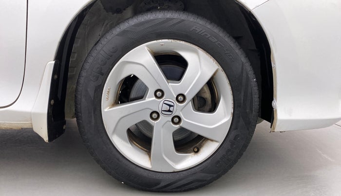 2016 Honda City V MT PETROL, Petrol, Manual, 64,273 km, Right Front Wheel