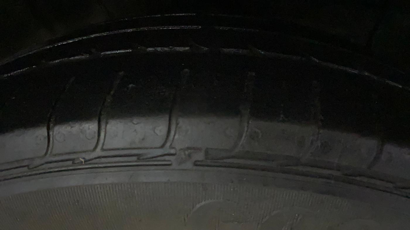 2021 Hyundai NEW SANTRO SPORTZ AMT, Petrol, Automatic, 93,061 km, Right Front Tyre Tread