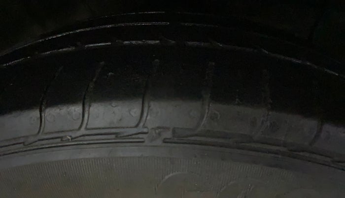 2021 Hyundai NEW SANTRO SPORTZ AMT, Petrol, Automatic, 93,034 km, Right Front Tyre Tread