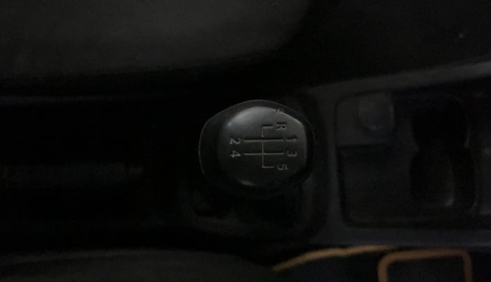 2019 Renault Kwid RXL, Petrol, Manual, 25,644 km, Gear Lever