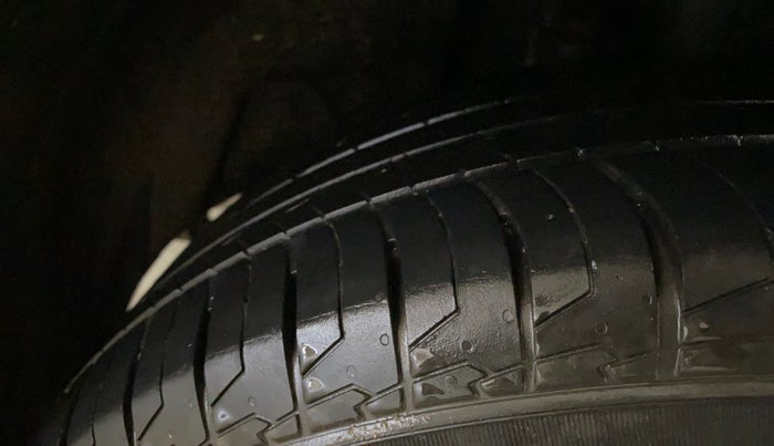 2022 Hyundai Creta SX IVT 1.5 PETROL, Petrol, Automatic, 44,604 km, Right Rear Tyre Tread