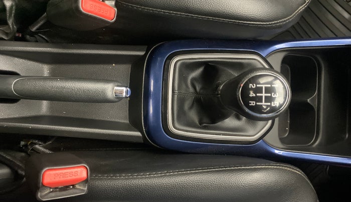 2022 Maruti IGNIS DELTA 1.2, Petrol, Manual, 24,518 km, Gear Lever