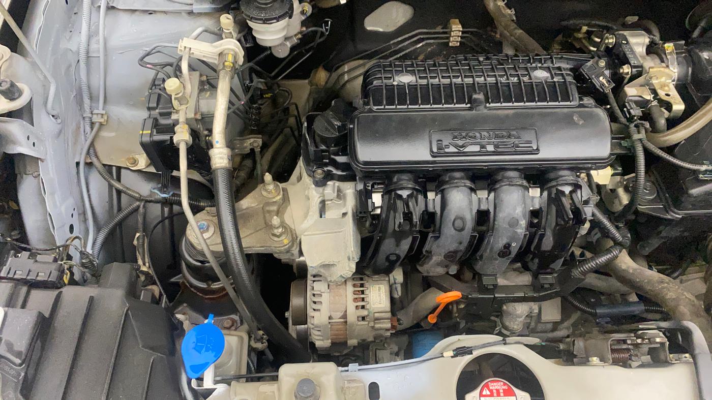 2021 Honda Amaze 1.2L I-VTEC VX CVT, Petrol, Automatic, 38,972 km, Engine View - Right