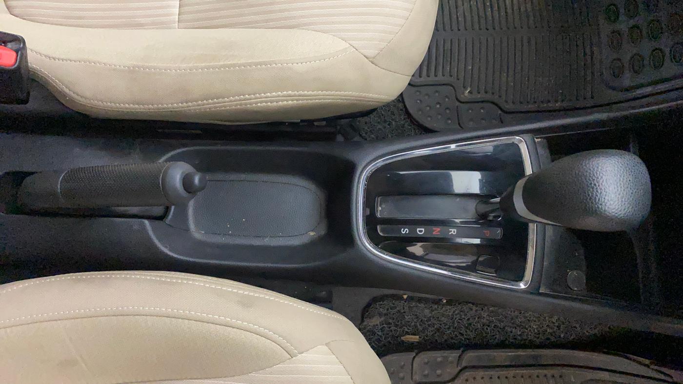 2021 Honda Amaze 1.2L I-VTEC VX CVT, Petrol, Automatic, 38,972 km, Gear Lever