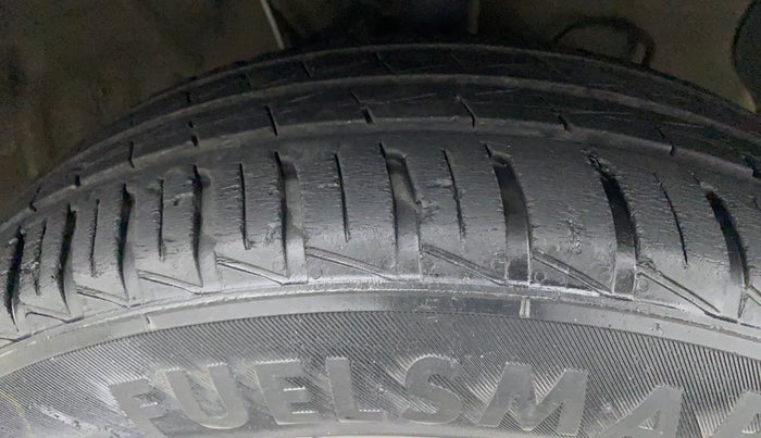 2019 Hyundai NEW SANTRO MAGNA AMT, Petrol, Automatic, 24,968 km, Right Front Tyre Tread