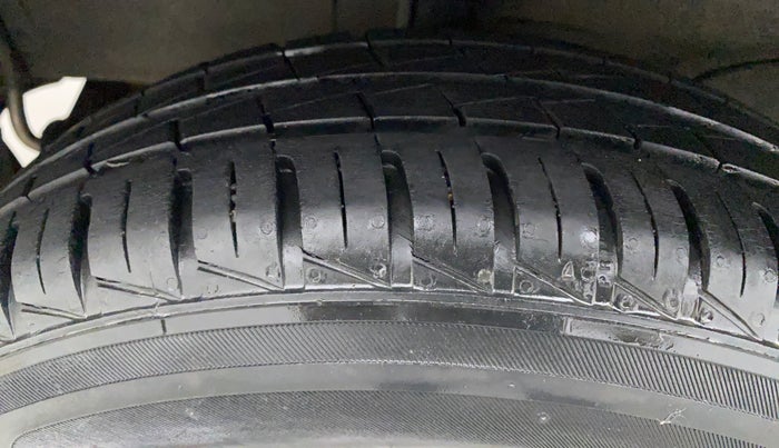 2019 Hyundai NEW SANTRO MAGNA AMT, Petrol, Automatic, 24,968 km, Right Rear Tyre Tread