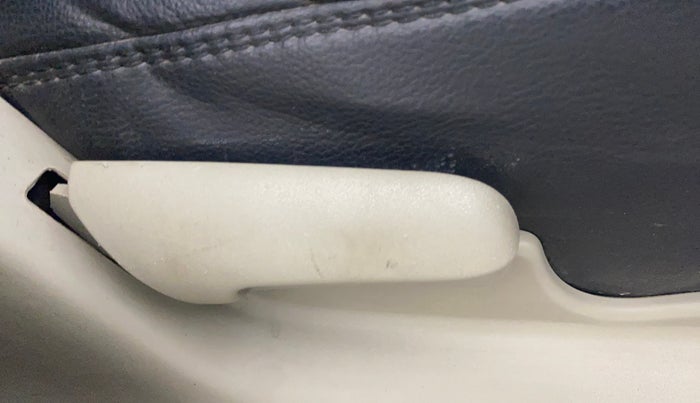 2015 Maruti Celerio VXI AMT, Petrol, Automatic, 75,130 km, Driver Side Adjustment Panel