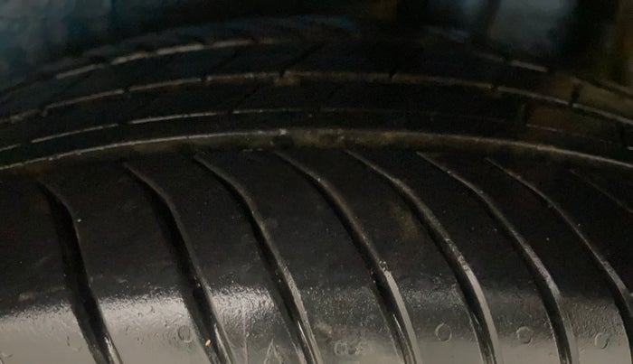 2015 Maruti Celerio VXI AMT, Petrol, Automatic, 75,130 km, Left Rear Tyre Tread