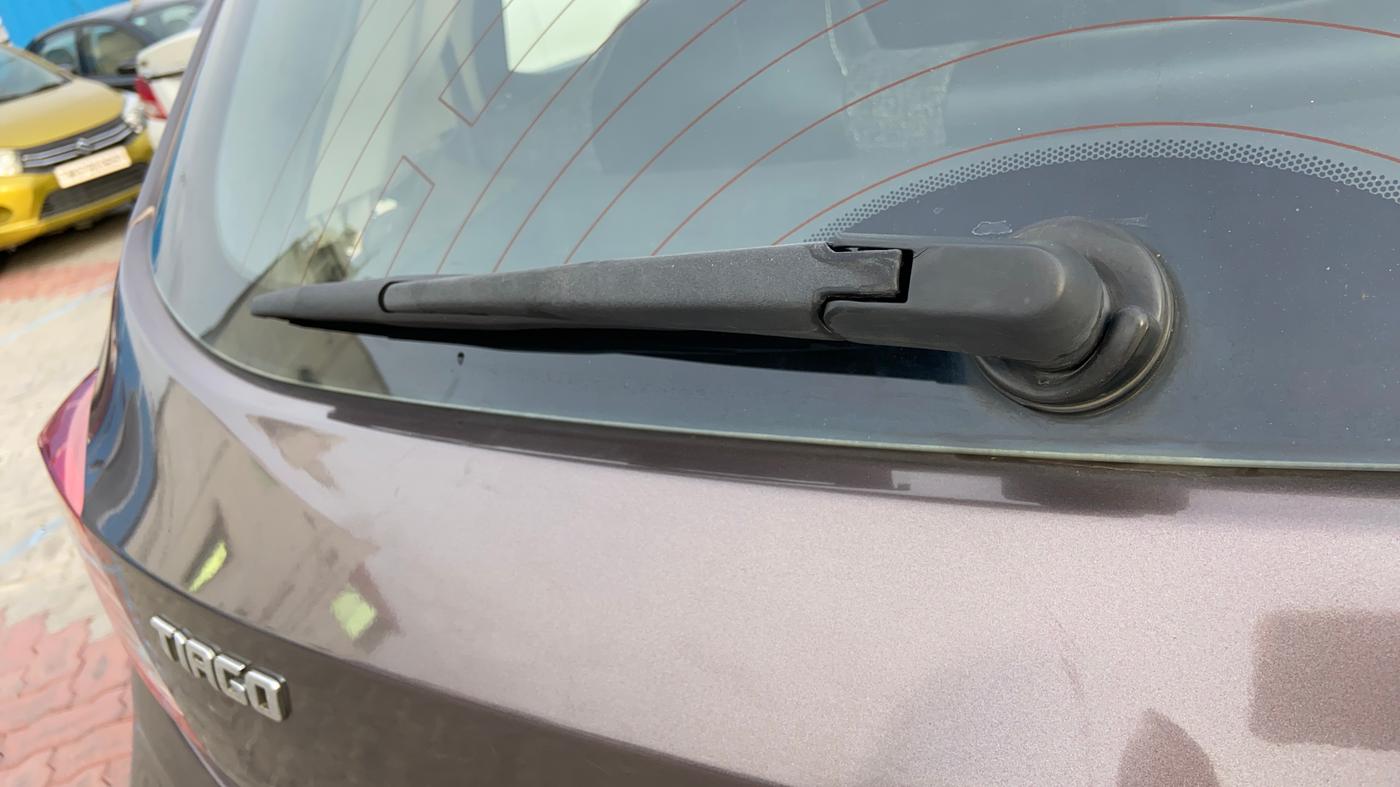 2016 Tata Tiago XZ PETROL, Petrol, Manual, 51,734 km, Rear Wiper