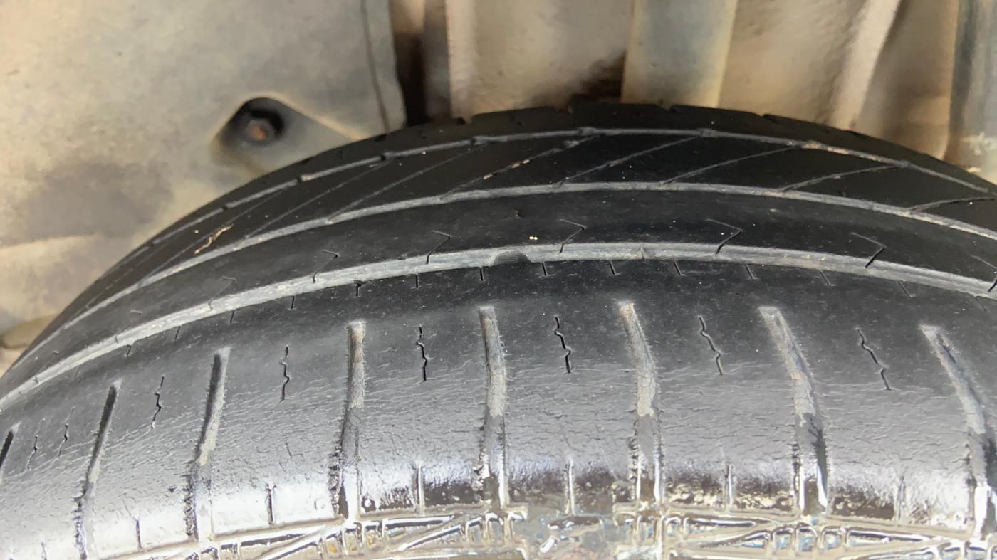 2016 Tata Tiago XZ PETROL, Petrol, Manual, 51,734 km, Left Rear Tyre Tread
