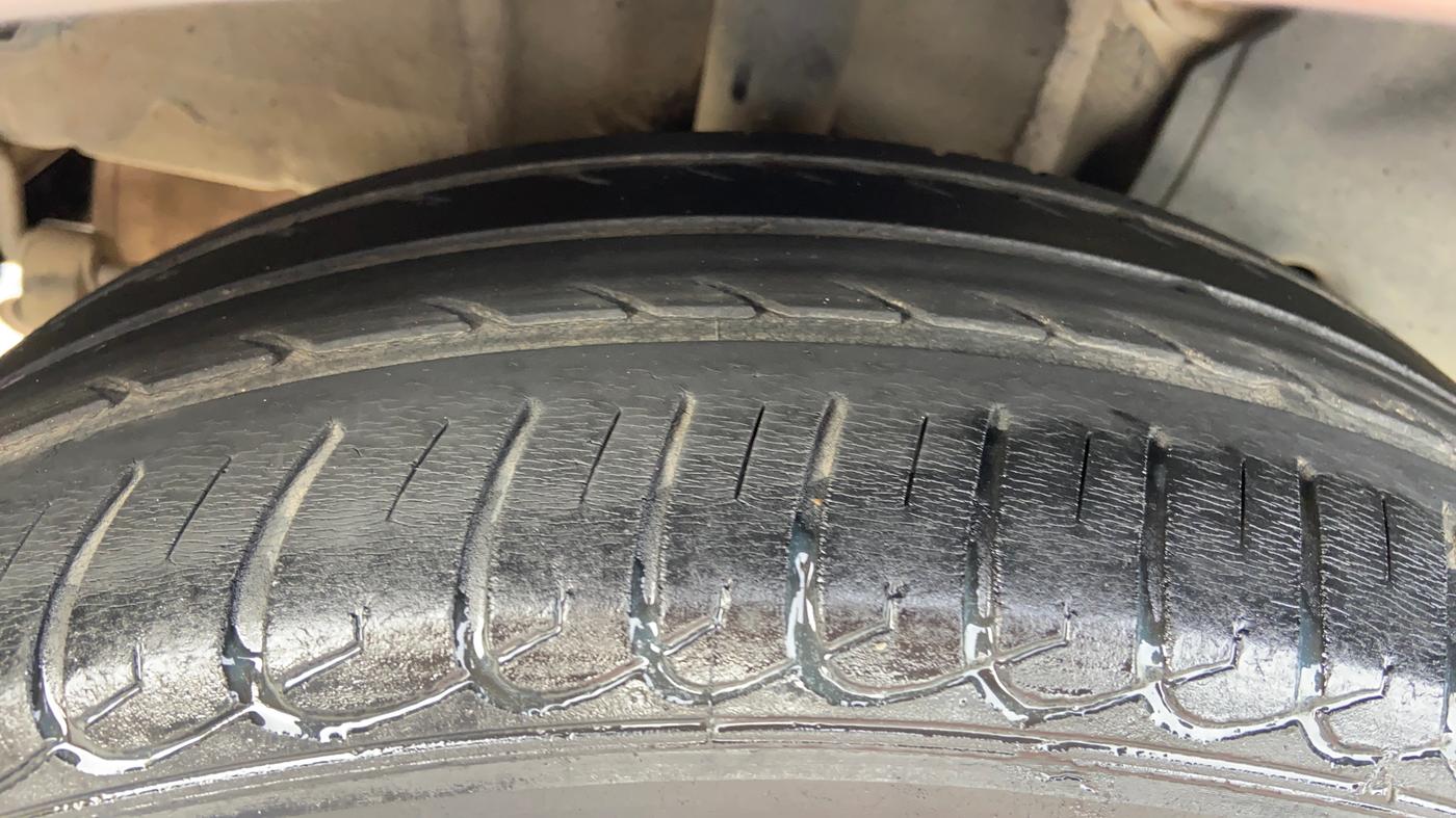 2016 Tata Tiago XZ PETROL, Petrol, Manual, 51,734 km, Right Rear Tyre Tread
