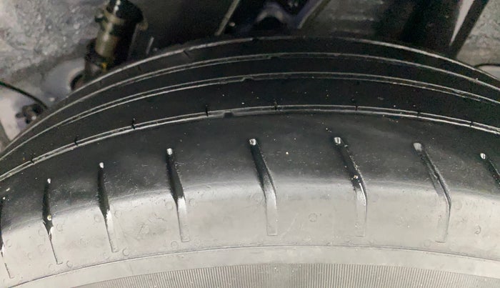 2021 Hyundai VENUE S 1.2, Petrol, Manual, 46,464 km, Left Rear Tyre Tread