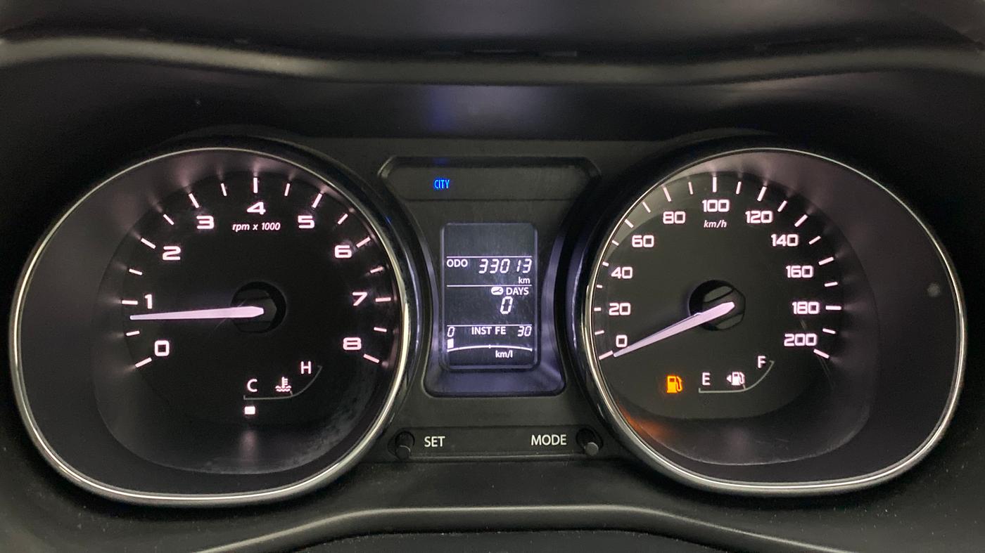 2018 Tata NEXON XZ+ 1.5 Dual Tone, Diesel, Manual, 33,088 km, Odometer Image