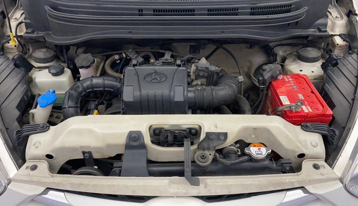 2018 Hyundai Eon ERA +, Petrol, Manual, 53,338 km, Engine View