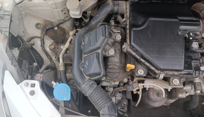 2024 Maruti Swift VXi AMT, Petrol, Automatic, 68,450 km, Engine View - Right