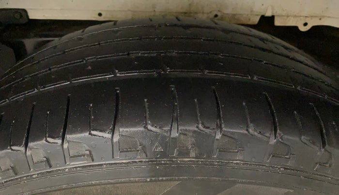 2019 Mahindra Scorpio S3, Diesel, Manual, 96,183 km, Left Rear Tyre Tread