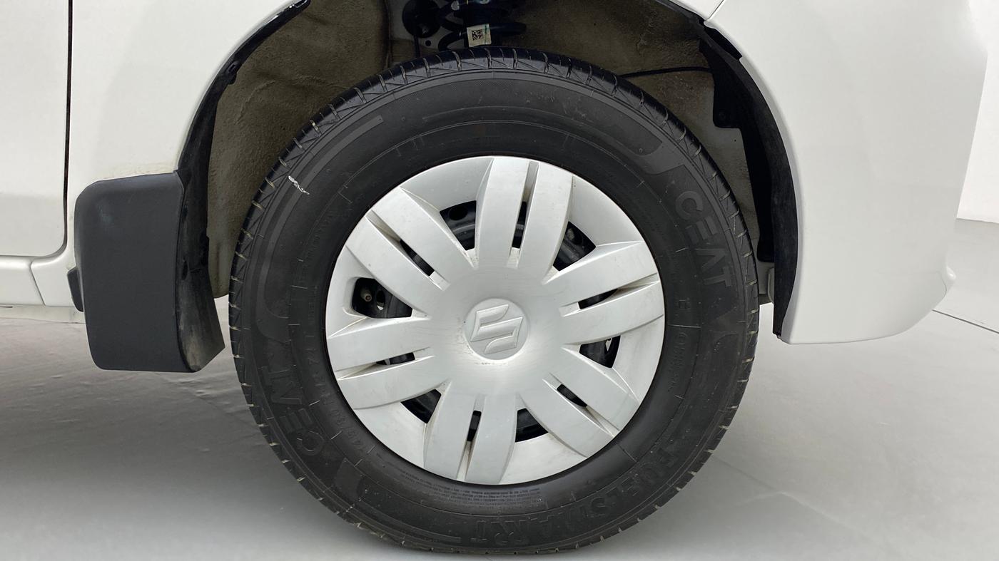 2021 Maruti Alto LXI, Petrol, Manual, 27,490 km, Right Front Wheel